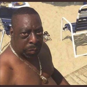 Meet your Posher, Larry